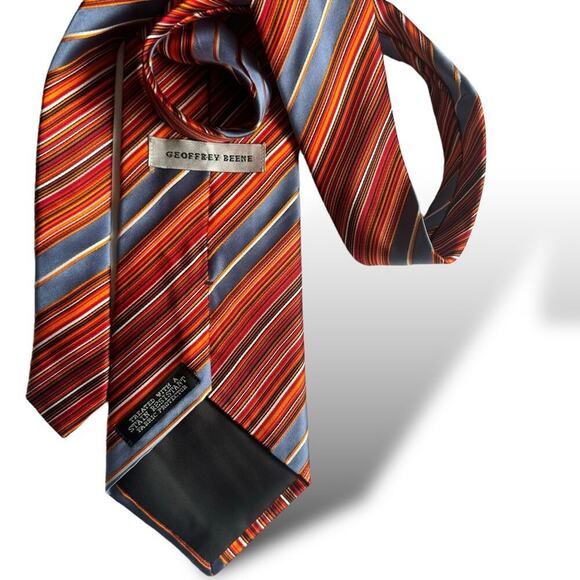 Geoffrey Beene 100% Silk Tie - Picture 7 of 12